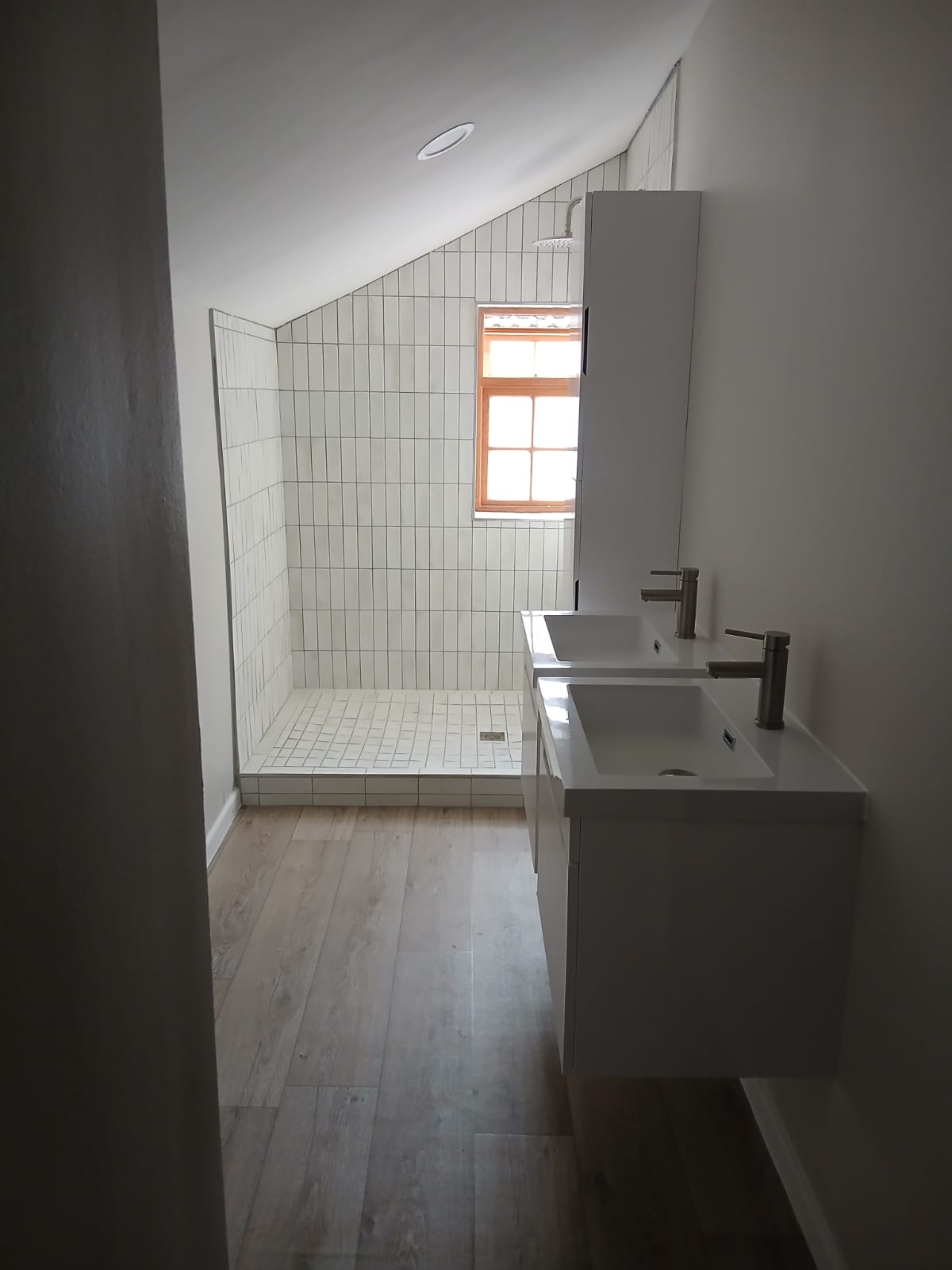 Completed bathroom after Zimoto renovation